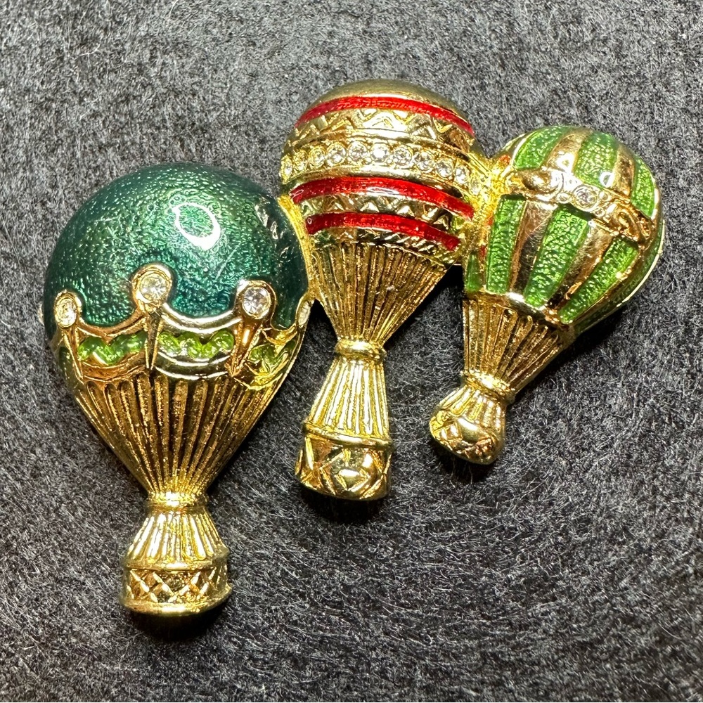 Vintage Bob Mackie Hot Air Balloon Brooch